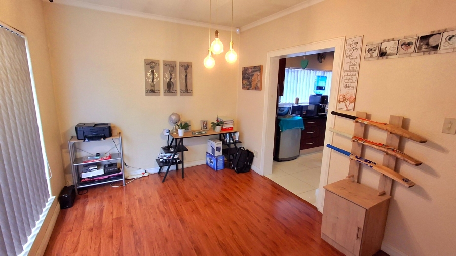 3 Bedroom Property for Sale in Vaalpark Free State